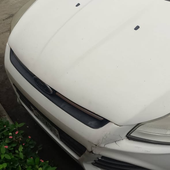 A picture of Ford Escape 2014 and 2015