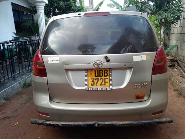 A picture of 2003 Toyota Corolla