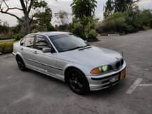 bmw 318i