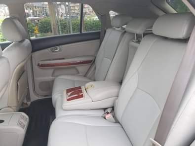 A picture of Belgium grade lexus RX330 2006 model avaliable Buy and drive