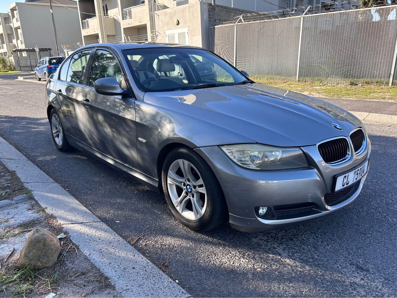 bmw 320i