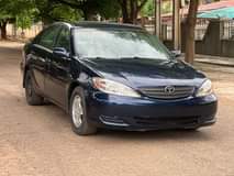 A picture of TOYOTA CAMRY V6