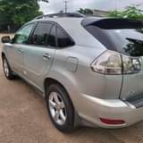 A picture of Lexus RX 330 everything is working perfectly fine with is