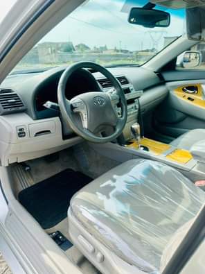 A picture of BARELY DRIVEN 2008 Toyota Camry XLE V6 Thumb start Pristine