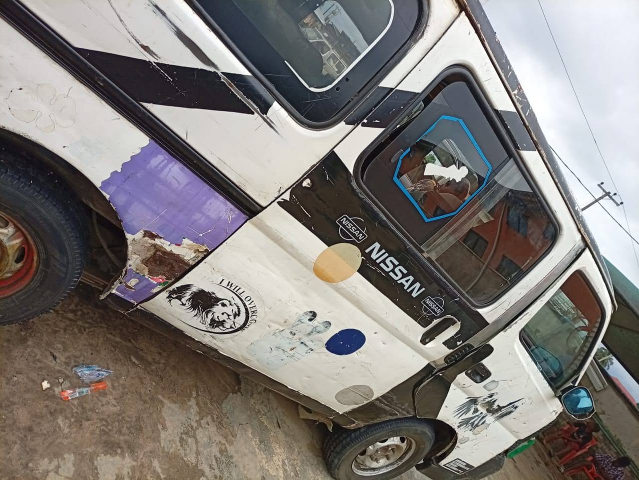 A picture of NISSAN BUS