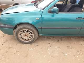 A picture of 2000 Volkswagen Golf 3