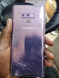 A picture of SAMSUMG GALAXY NOTE9 128GB 6GV RAM