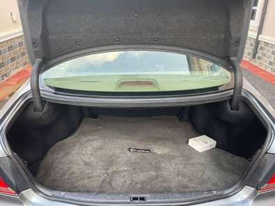 A picture of This is astonishing clean lexus es330 2005 model full option