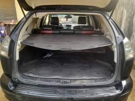 A picture of Lexus Rx350 06