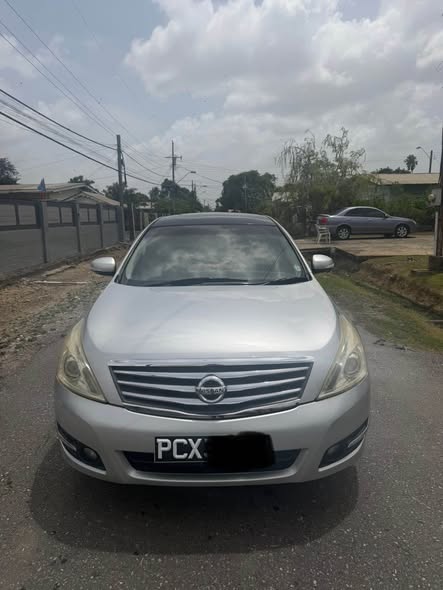 nissan teana