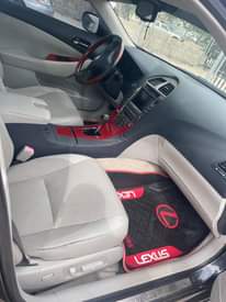 A picture of Lexus es350 up for sale