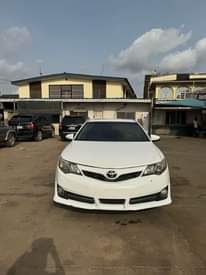 A picture of 2012 White Toyota Camry Sport Owner 