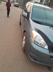 A picture of Toyota sienna tokunbo standard 05 model engine and gear ac