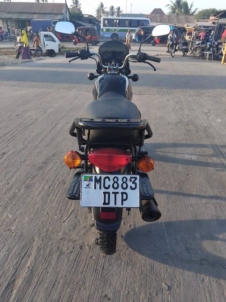 A picture of Boxer 125cc 1400000