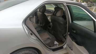 A picture of Toyota Camry 012