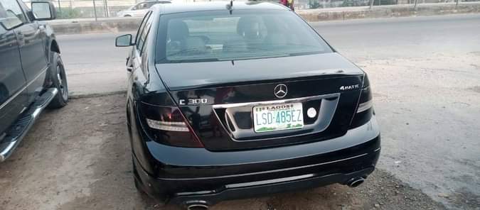 A picture of 014 model benz c300