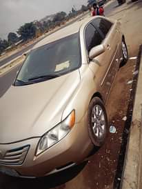 A picture of Toyota Camry spider