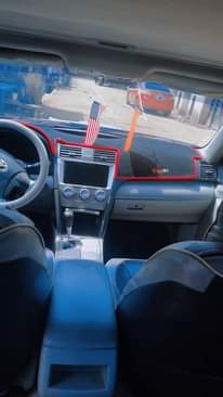 A picture of I very clean 2010 camry with 4 plug venza engine