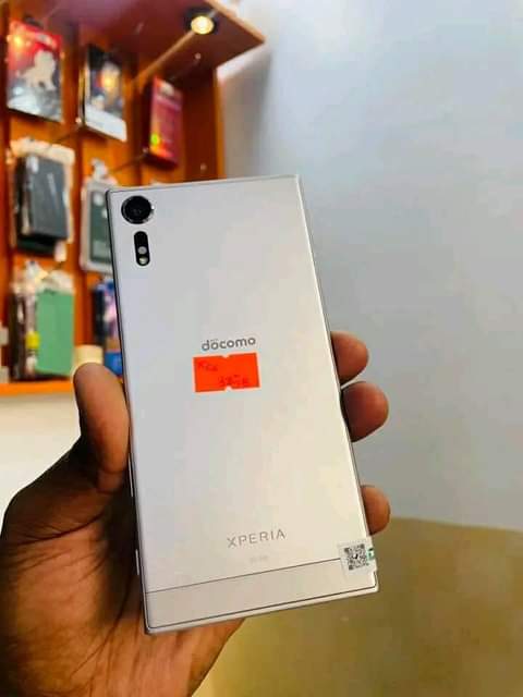 A picture of Sony xzs