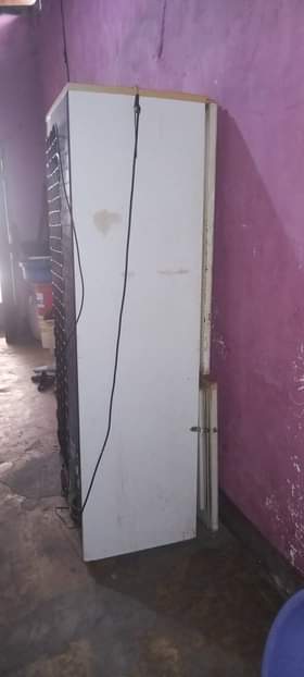 A picture of Fridge kubwa