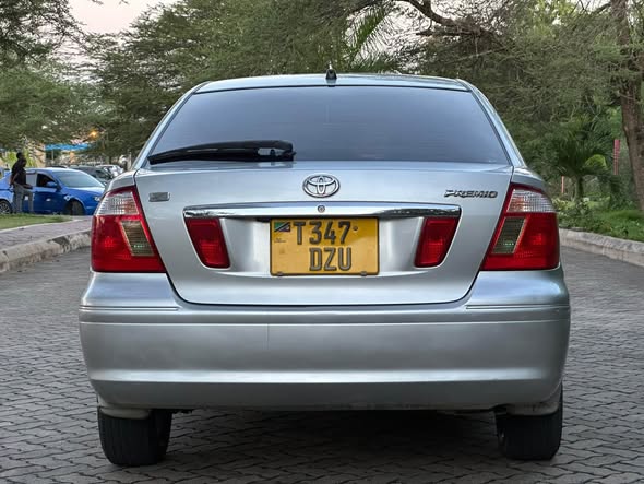 A picture of TOYOTA PREMIO