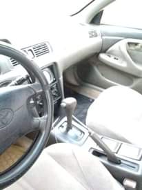 A picture of 1999 Toyota Camry tiny light 1999