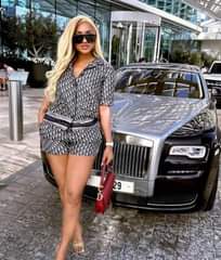 A picture of Ladies out fits