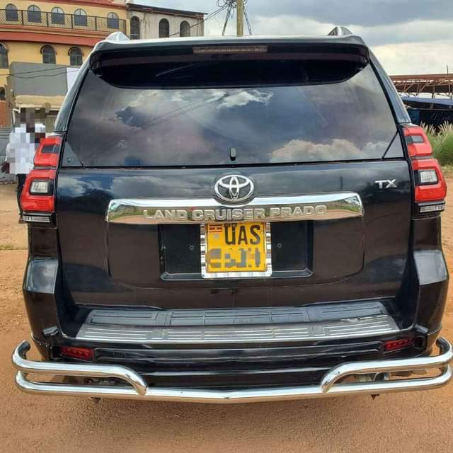 A picture of Landcruiser Prado TX petrol 75m