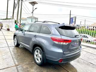 A picture of FOREIGN USED TOYOTA HIGHLANDER 2015 MODEL Strong V6 Engine with
