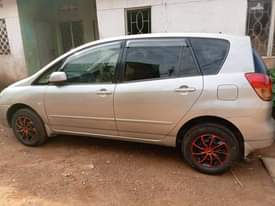 A picture of 2002 Toyota Spacio new model