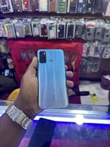 A picture of Camon 16s