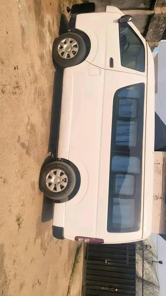 A picture of Bus