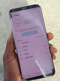 A picture of Samsung Galaxy S8 plus inadoa na krek gb64 ram4 net4g