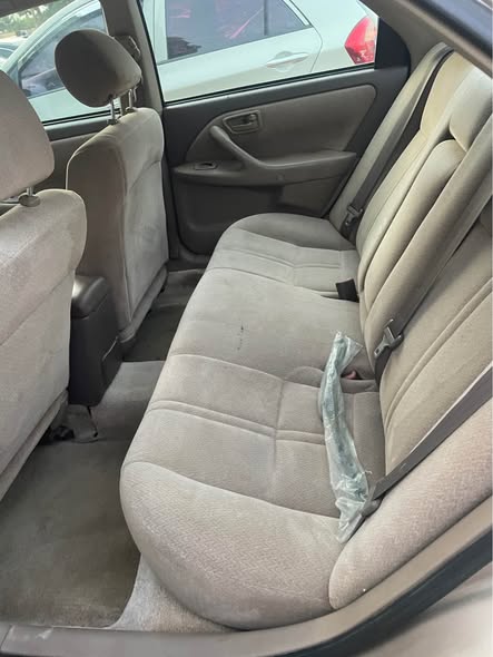 A picture of Extremely clean Toyota Camry drop light 2003 available