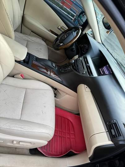 A picture of 2013 Lexus RX350
