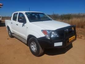 used toyota hilux