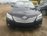 A picture of 2010 TOYOTA CAMRY LE