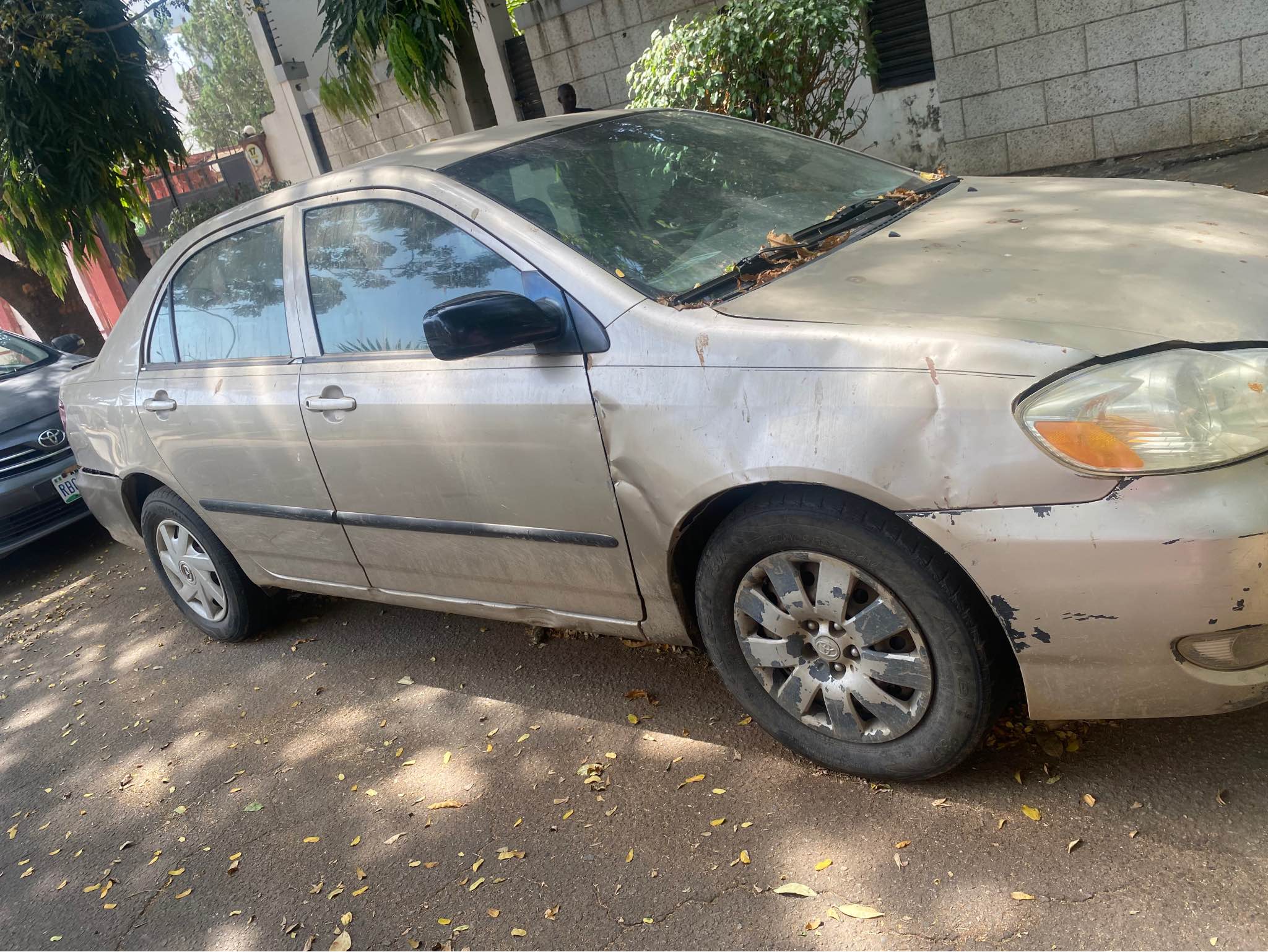 A picture of 07 Corolla