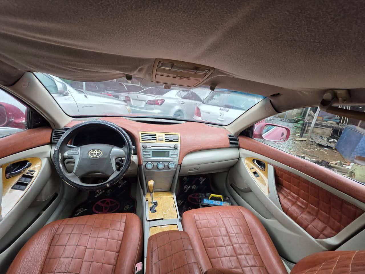 A picture of 2008.Car