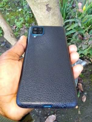A picture of SAMSUNG A12