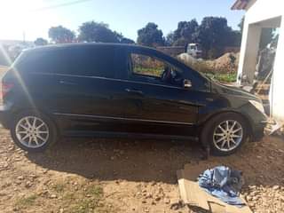classifieds/cars mercedes