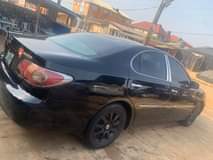 A picture of 2004Lexus ES