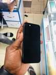A picture of 128gb iPhone 7 quick sale