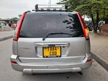 A picture of NISSAN XTRAIL NAIUZA MIL 6 8 0743435416
