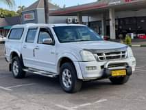 classifieds/cars isuzu