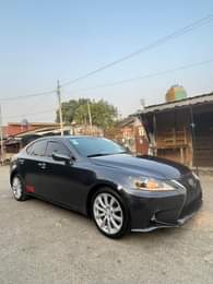 A picture of KINZZYAUTO S 08109018982 5 400 000... Refer and earn Registered