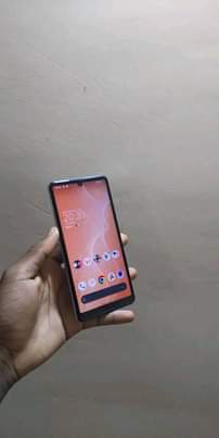 A picture of AQUOS SENSE 5G
