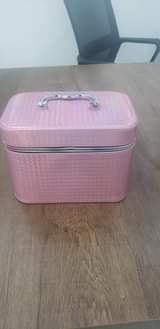 A picture of Makeup bag