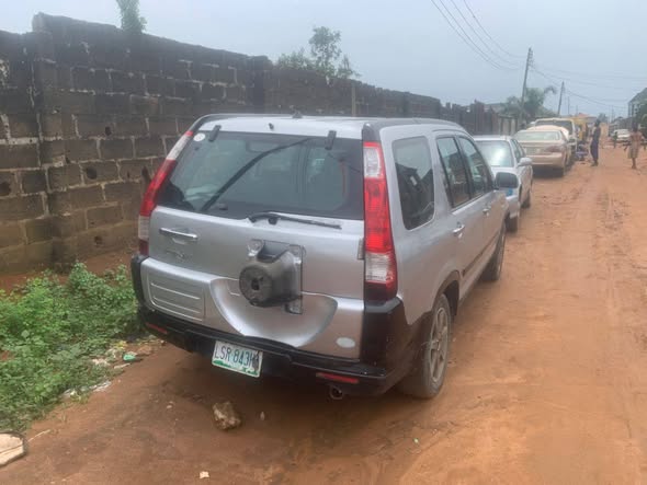 A picture of honda crv 05 08103497110
