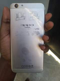 A picture of Oppo F1s